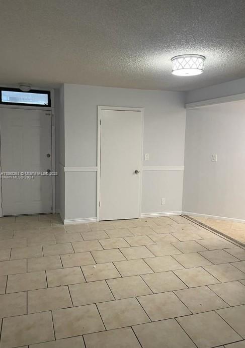 LAKE POINTE CONDOMINIUM N - Residential