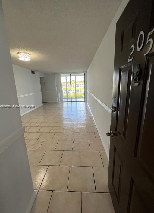 LAKE POINTE CONDOMINIUM N - Residential