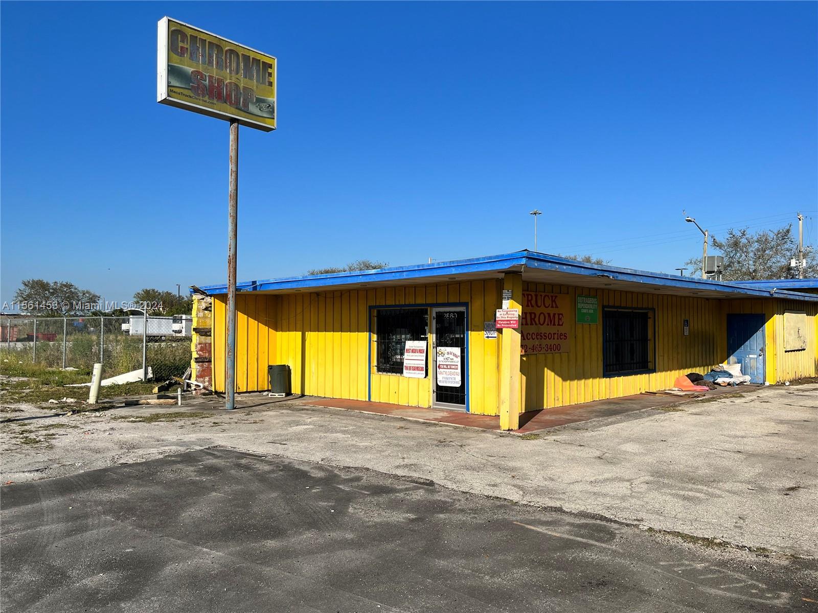 Prime commercial/retail space in Ft. Pierce, boasting a prominent location along the newly upgraded Kings Highway. 3,069 SF freestanding building on 9,147 SF lot. Exceptional visibility and exposure to high traffic flow make this property an ideal investment opportunity. Convenient access to Turnpike Exit ramp, I-95, and other major thoroughfares ensures optimal connectivity for customers and businesses alike.