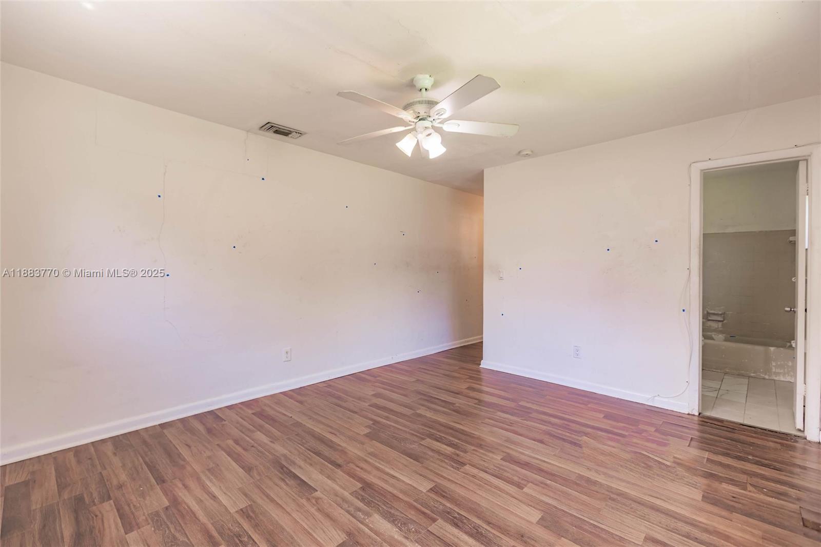 PINE CREST SUB DELRAY - Residential