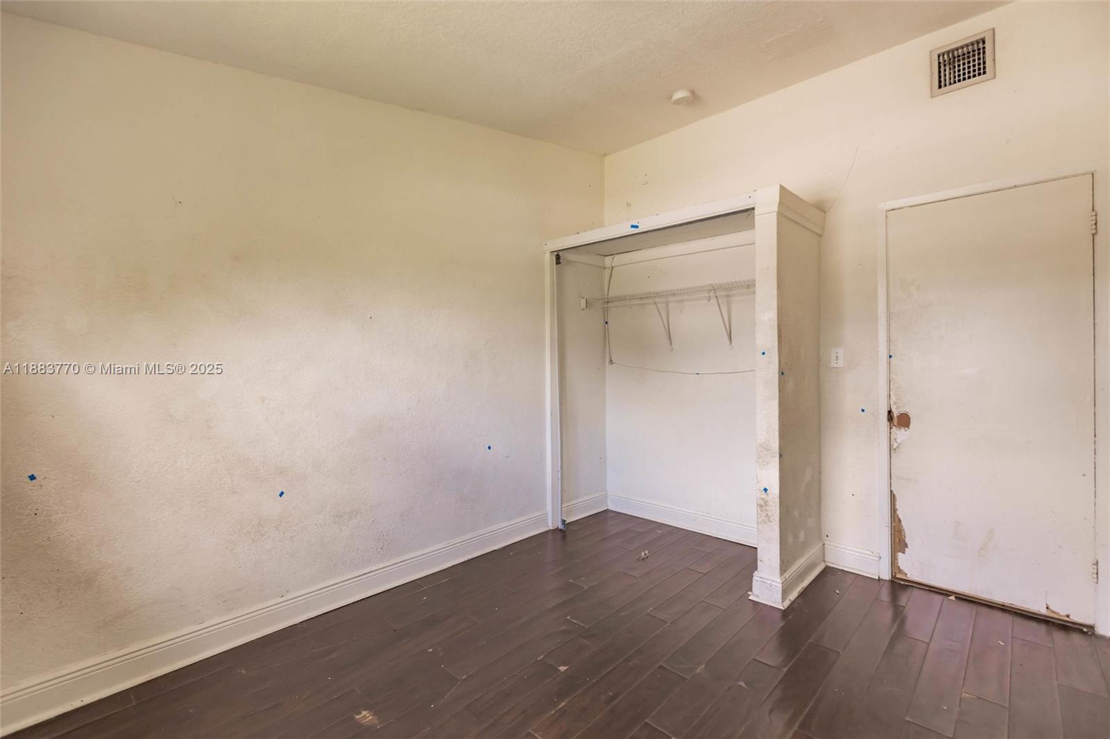 PINE CREST SUB DELRAY - Residential
