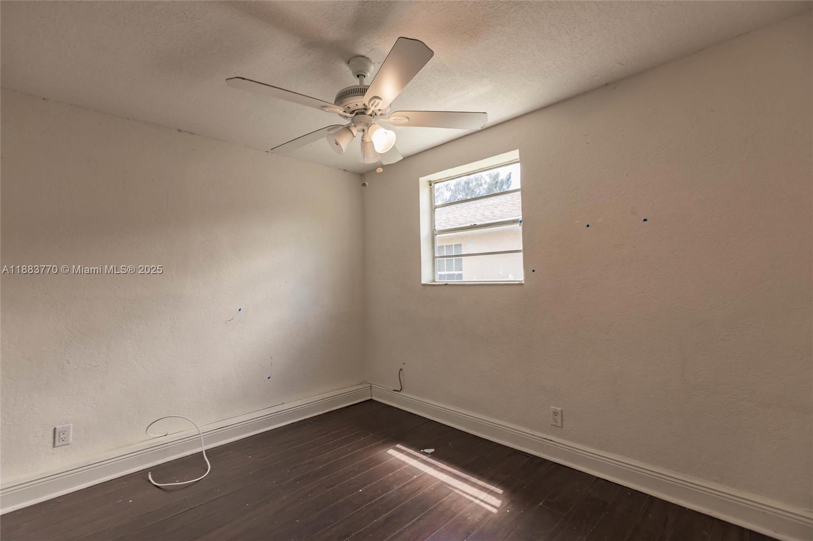 PINE CREST SUB DELRAY - Residential