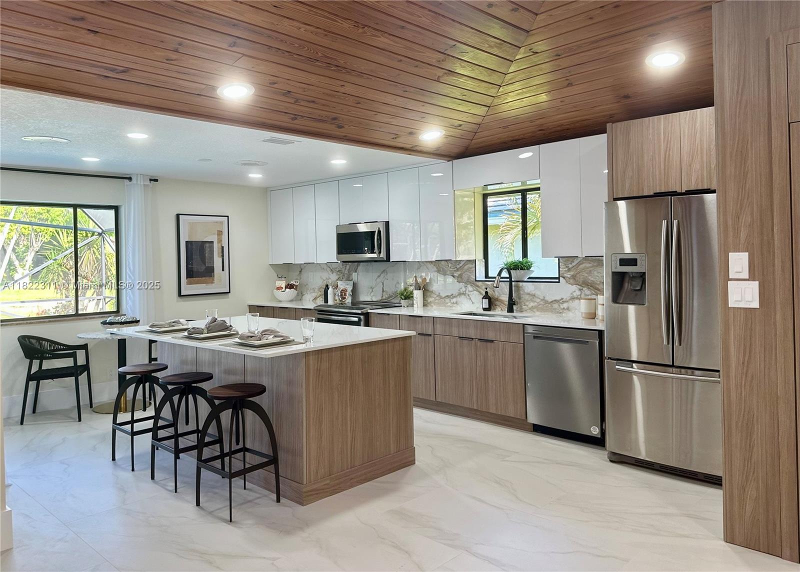 CYPRESS RUN - Residential