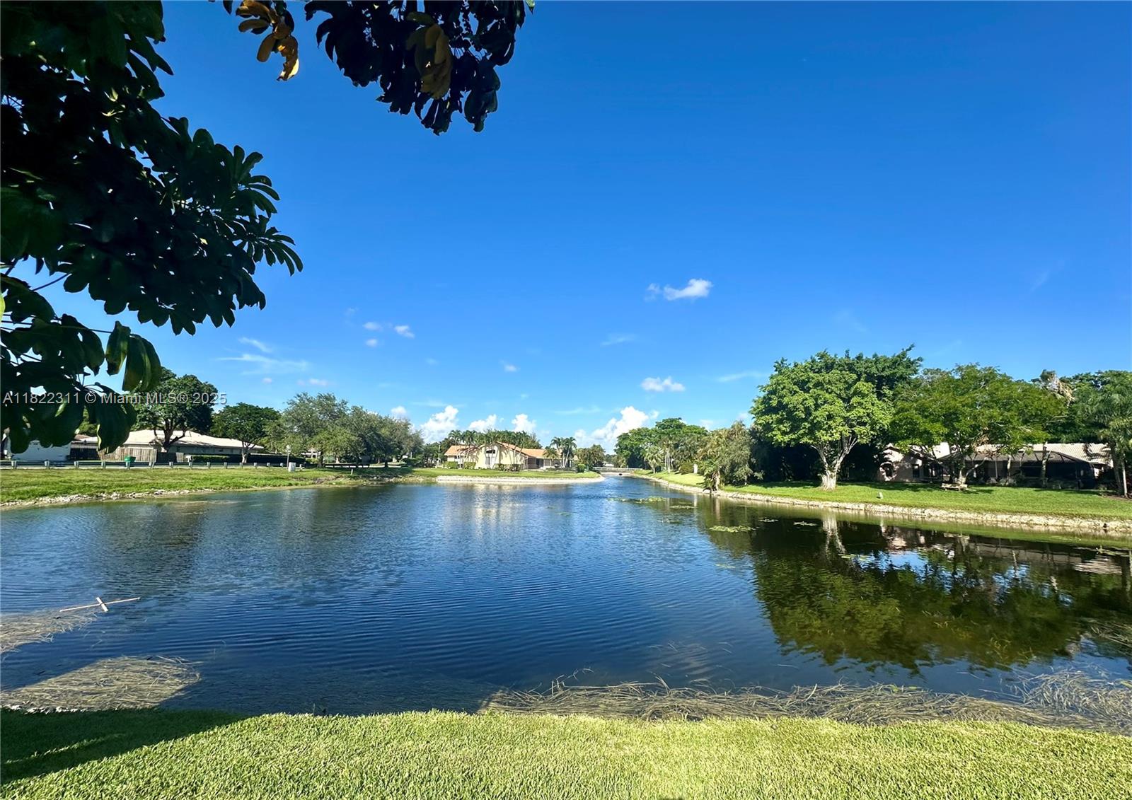 CYPRESS RUN - Residential