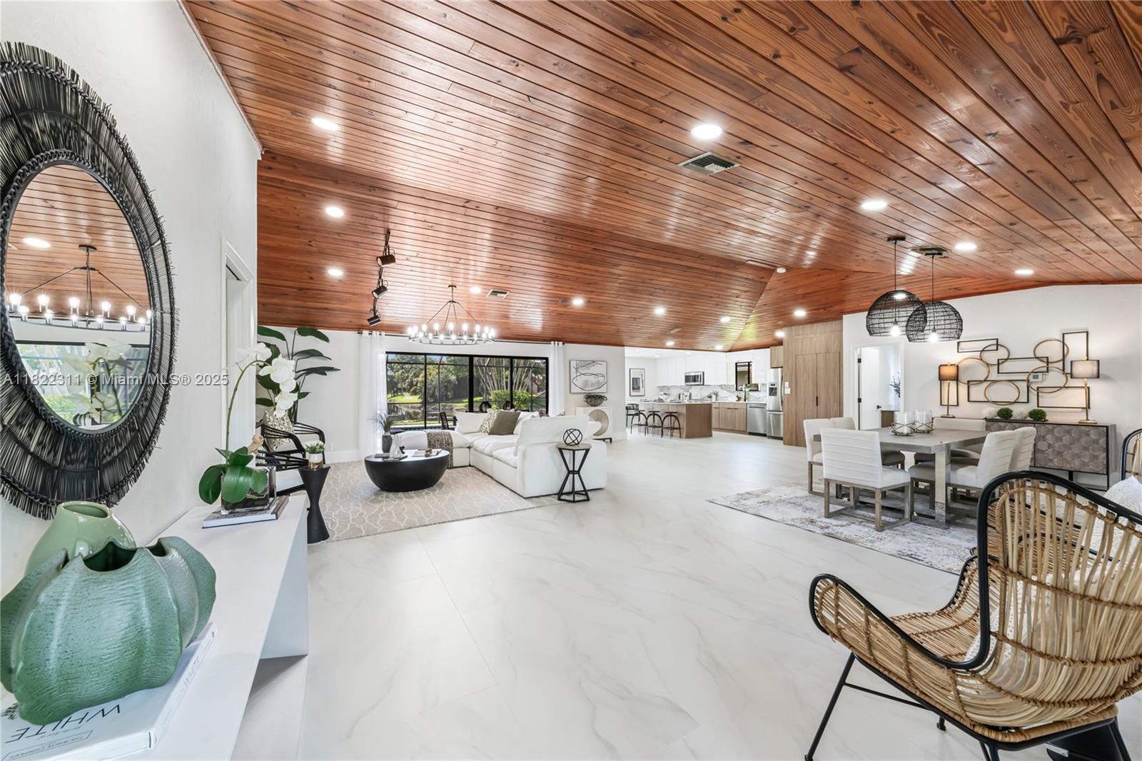CYPRESS RUN - Residential