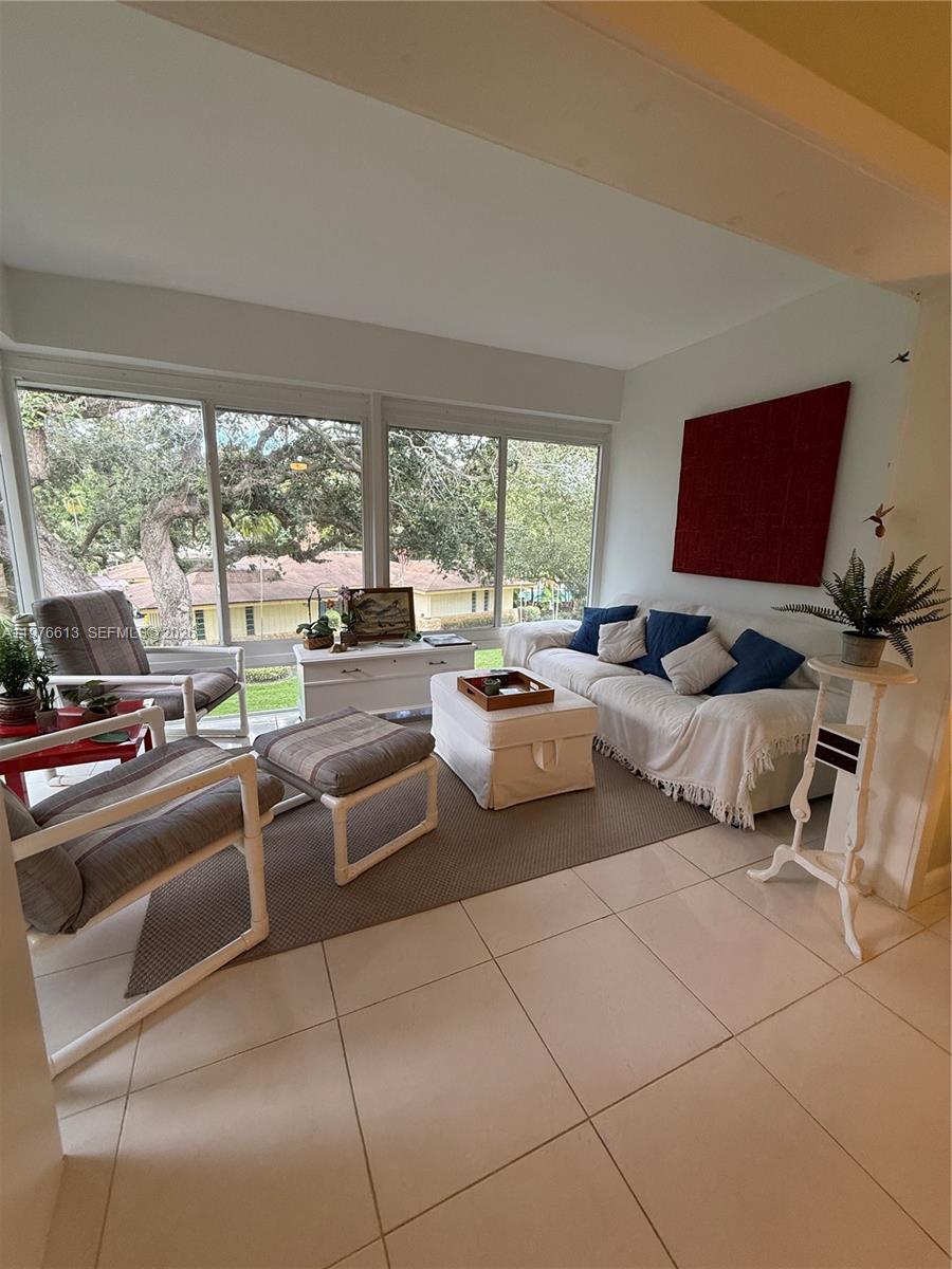 MELALEUCA GARDENS CONDO - Residential
