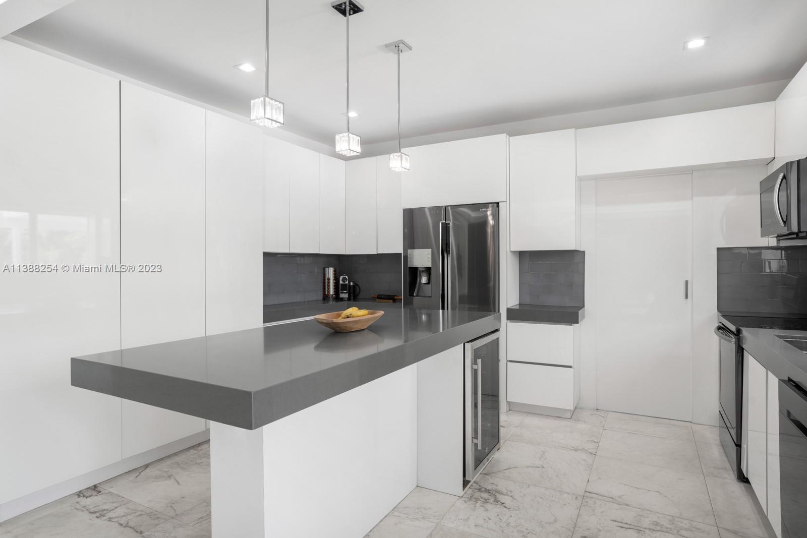 BELLE MEADE REV PL - Residential