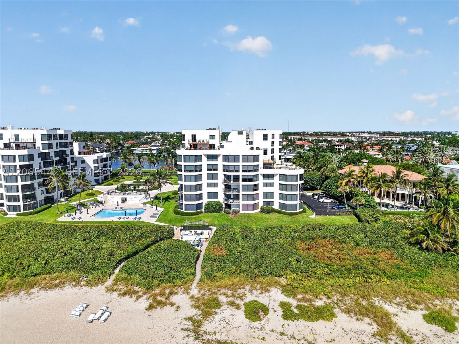 2565 S Ocean Blvd 112N