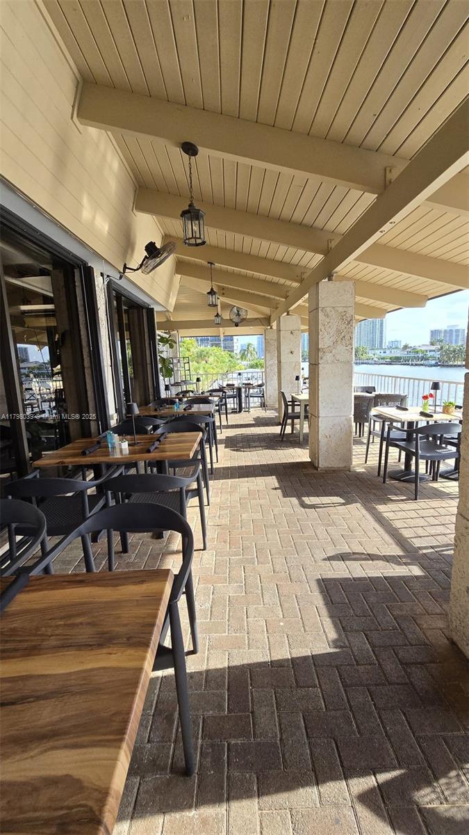 HEMISPHERES CONDO - Residential Lease