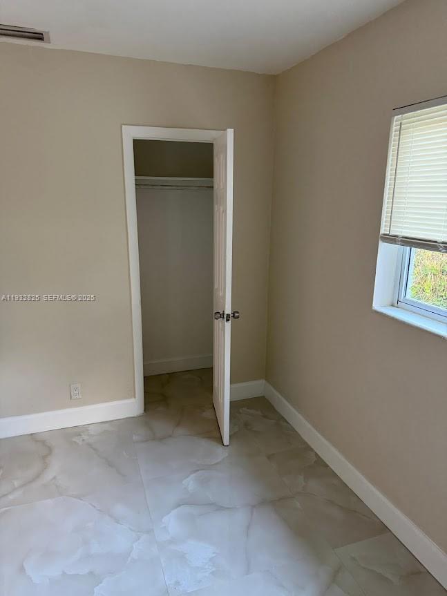 DILLARD PARK ESTATES 1ST - Residential Lease