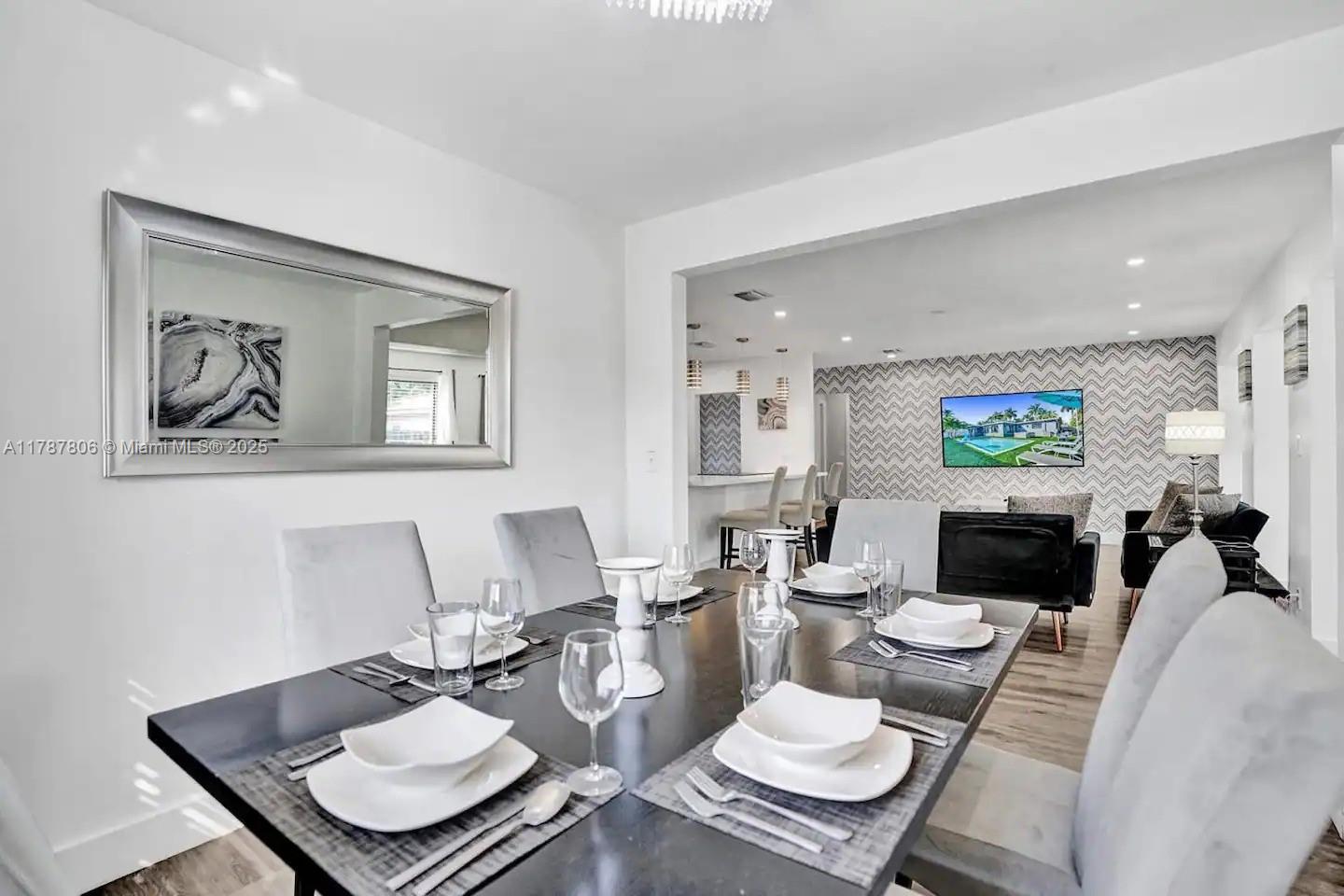GULFSTREAM ESTATES NO 3 - Residential