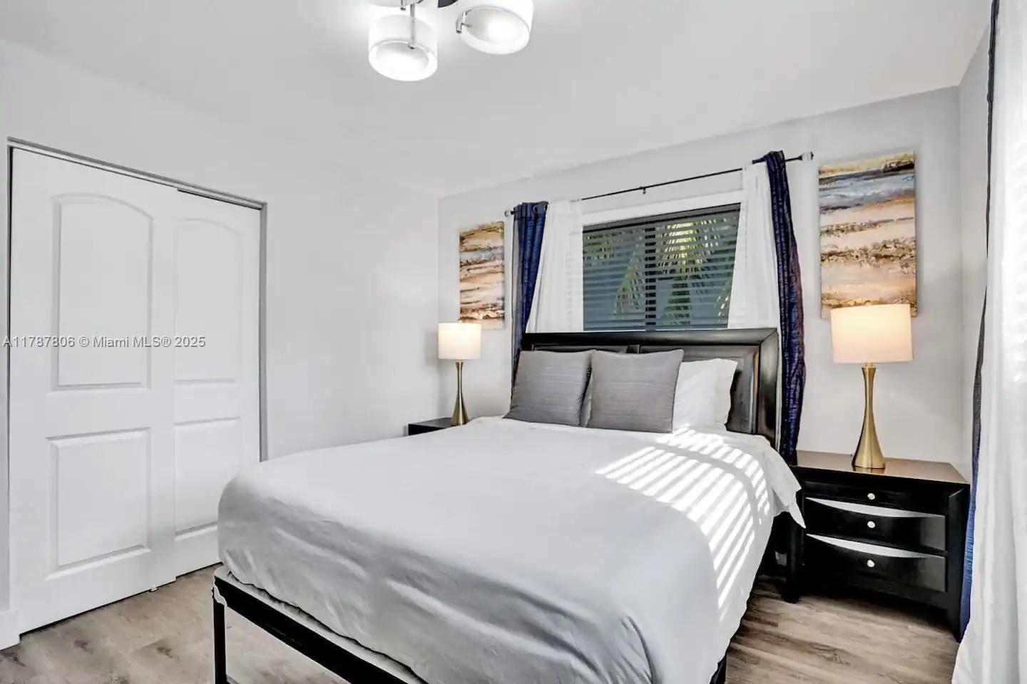 GULFSTREAM ESTATES NO 3 - Residential