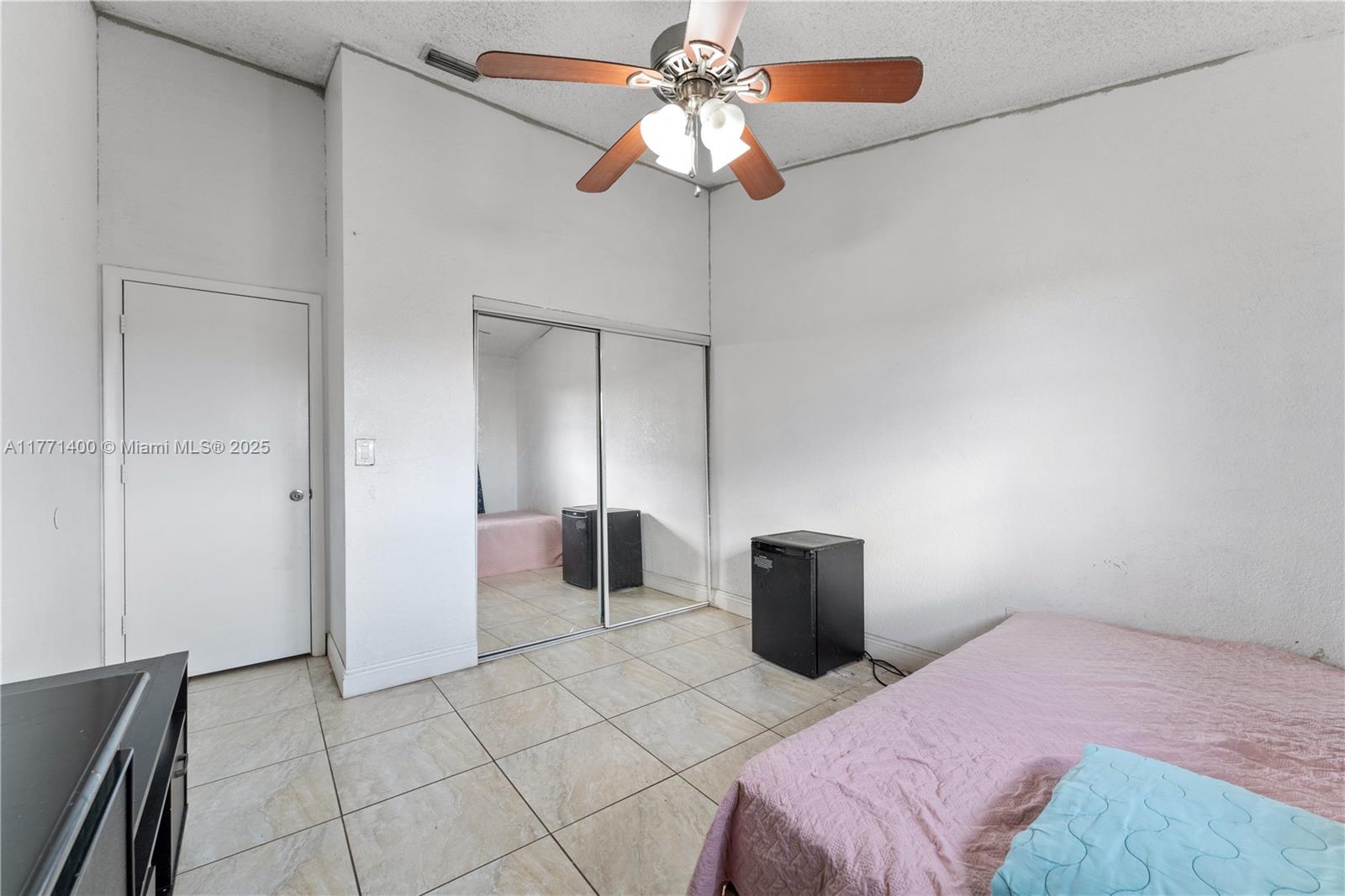 MANGO HILL REPLAT - Residential