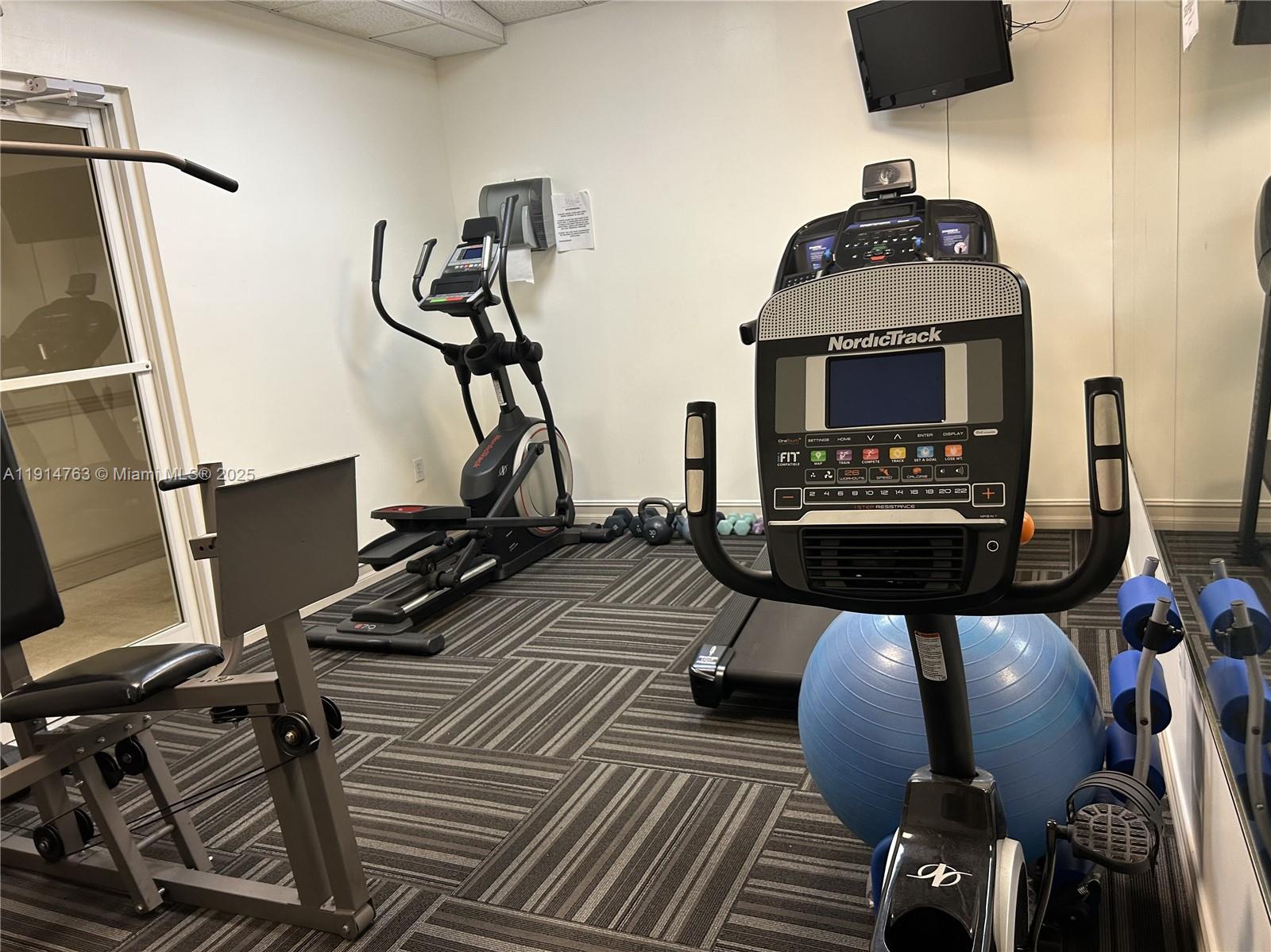 DOUGLAS PLACE CONDO - Residential Lease