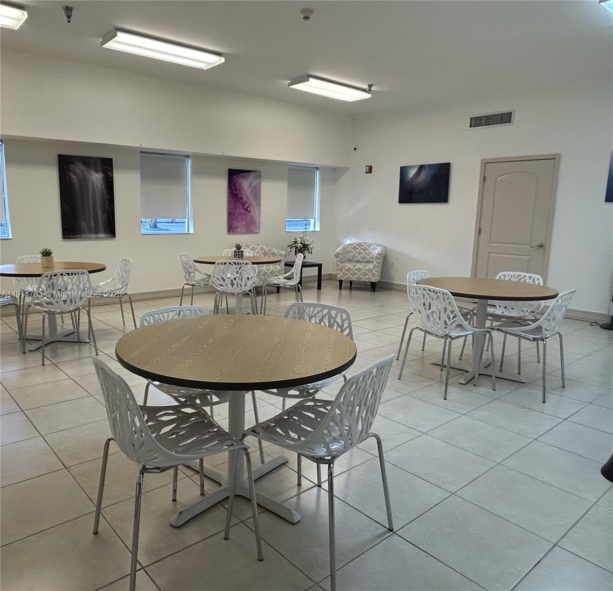 DOUGLAS PLACE CONDO - Residential Lease