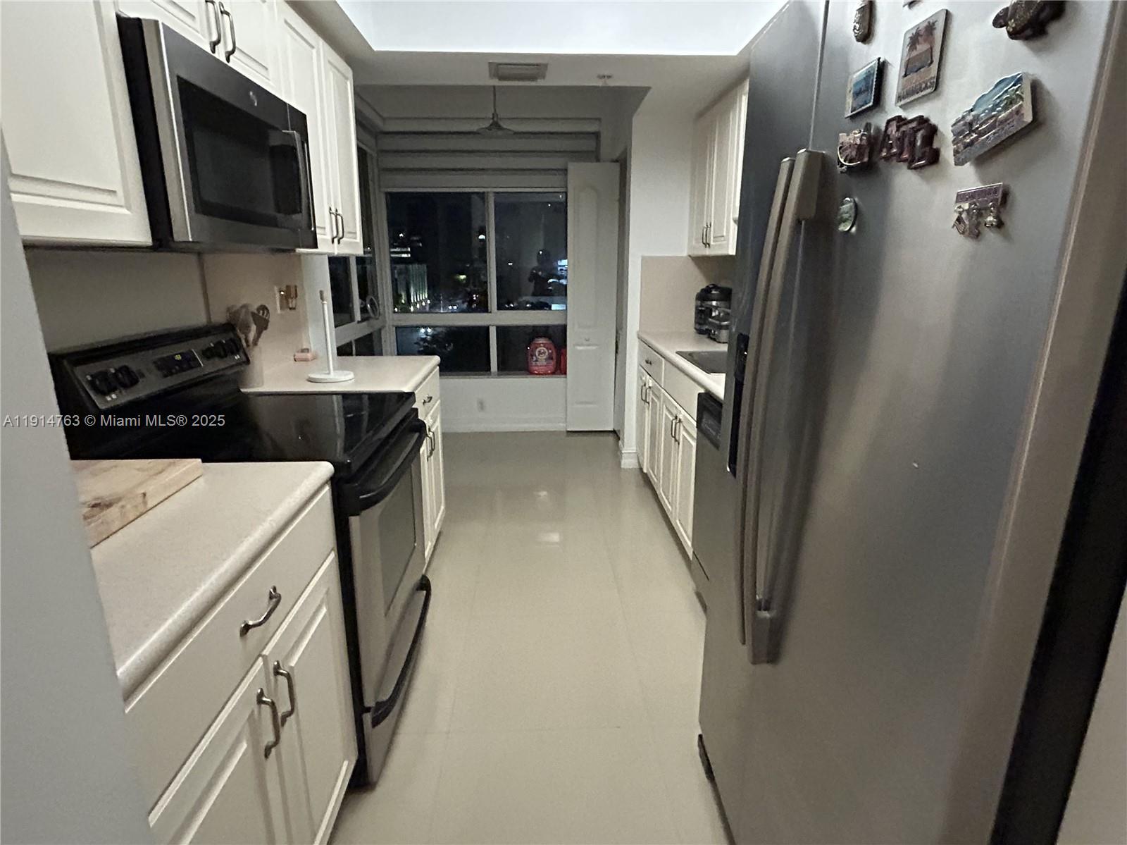 DOUGLAS PLACE CONDO - Residential Lease