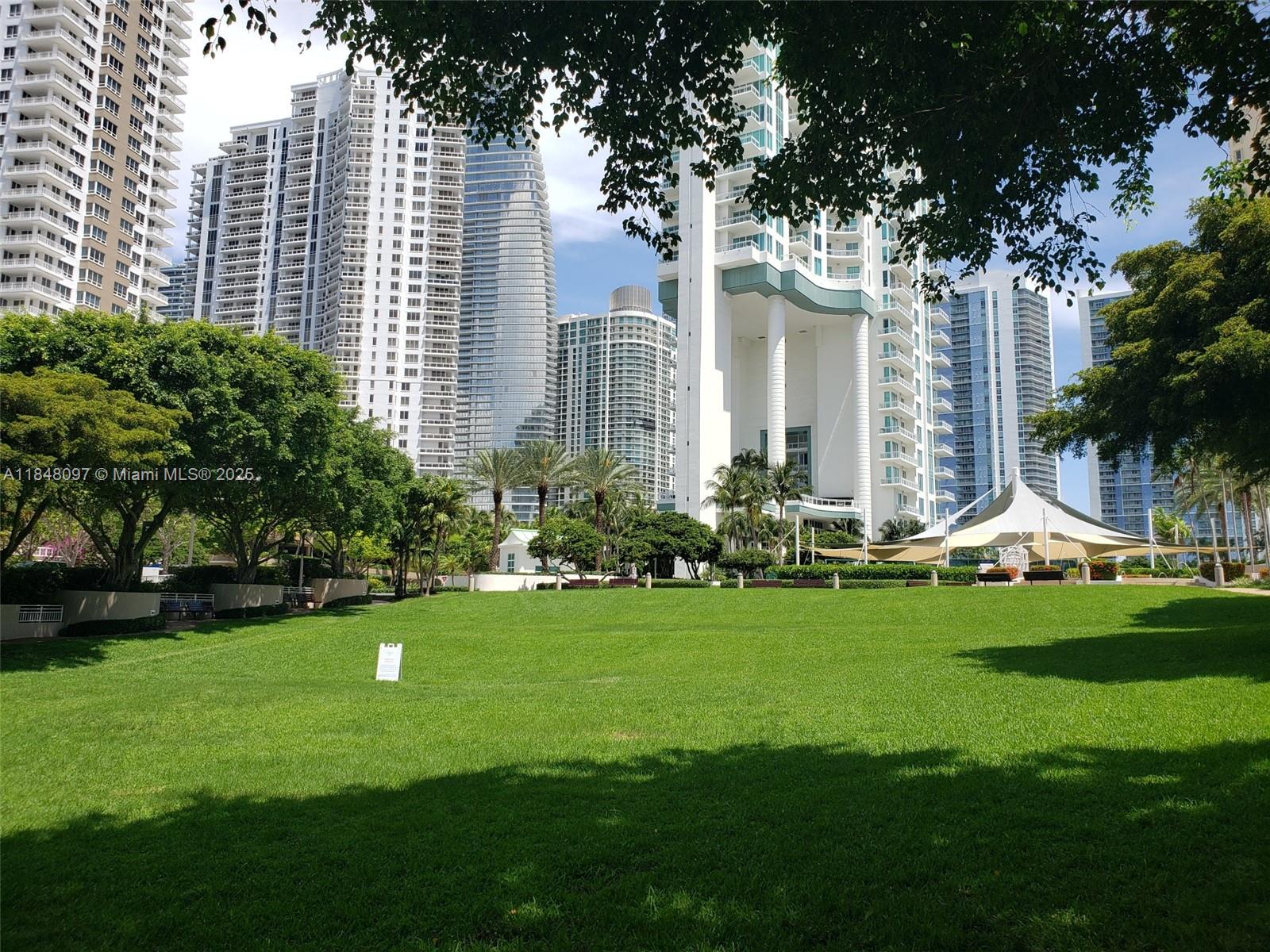 BRICKELL KEY II CONDO - Residential