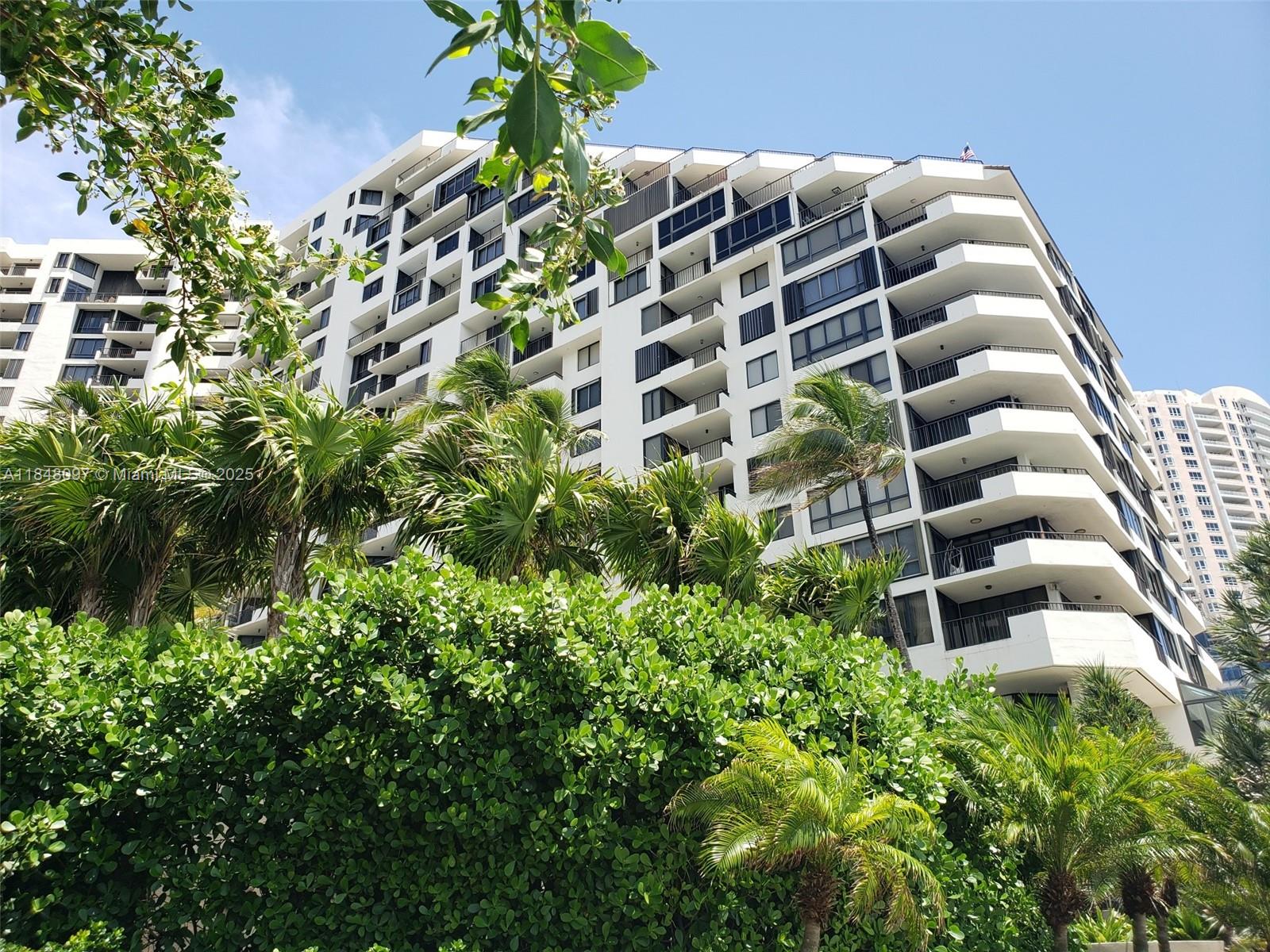 BRICKELL KEY II CONDO - Residential