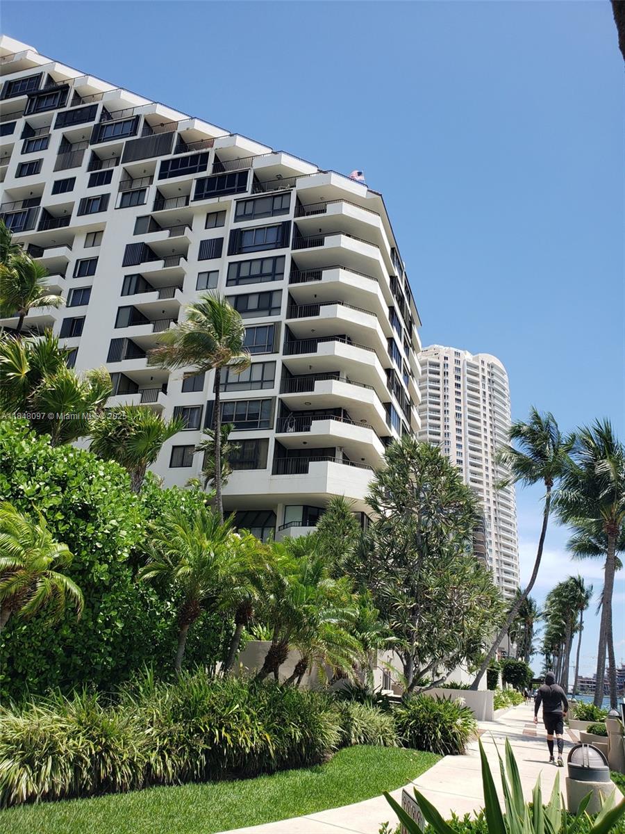 BRICKELL KEY II CONDO - Residential
