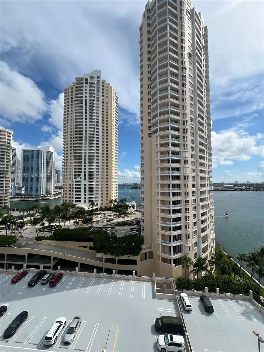 BRICKELL KEY II CONDO - Residential