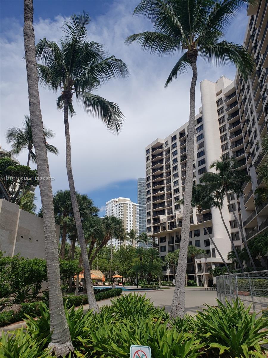 BRICKELL KEY II CONDO - Residential