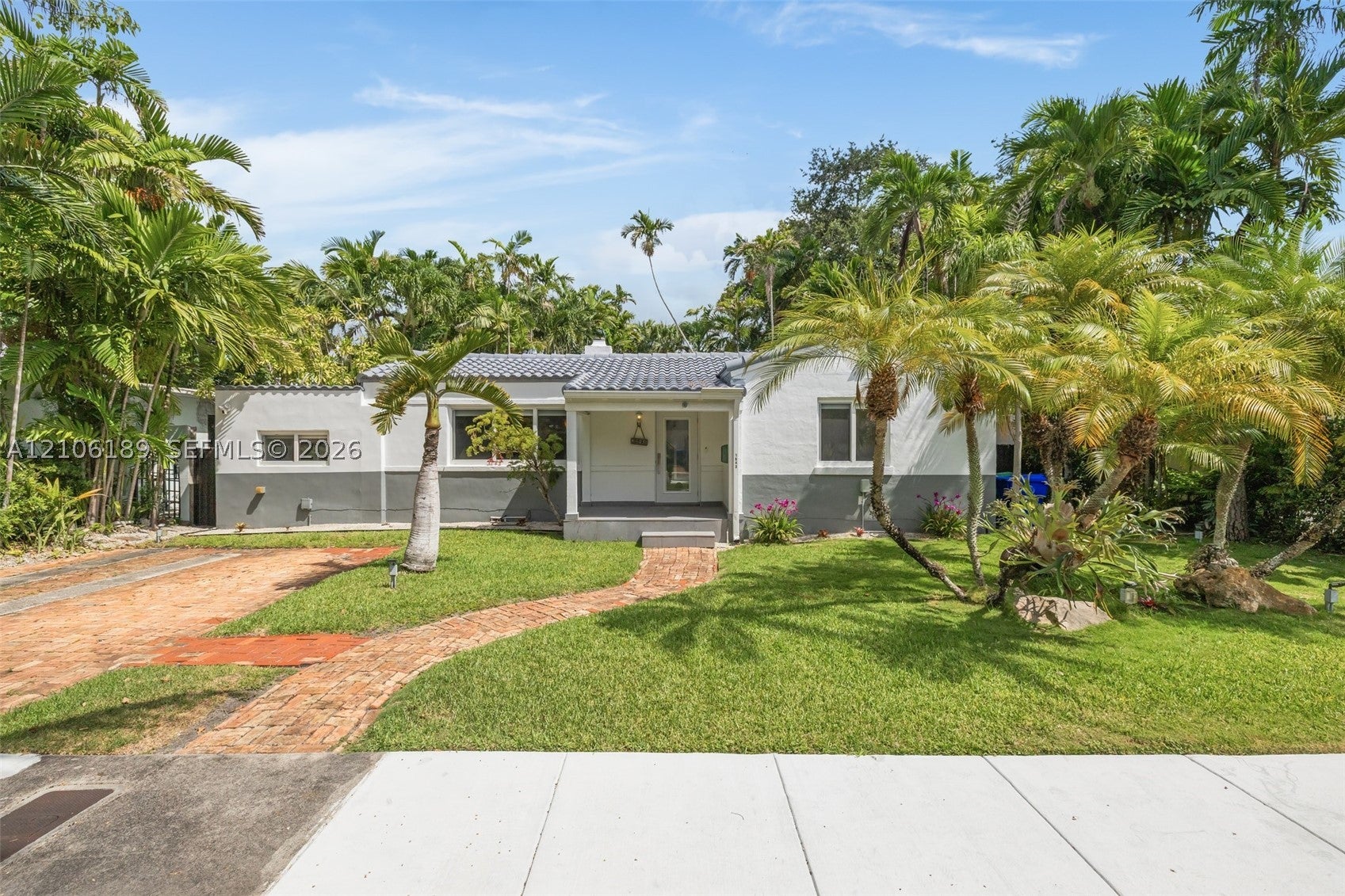 1643 Nethia Dr 0