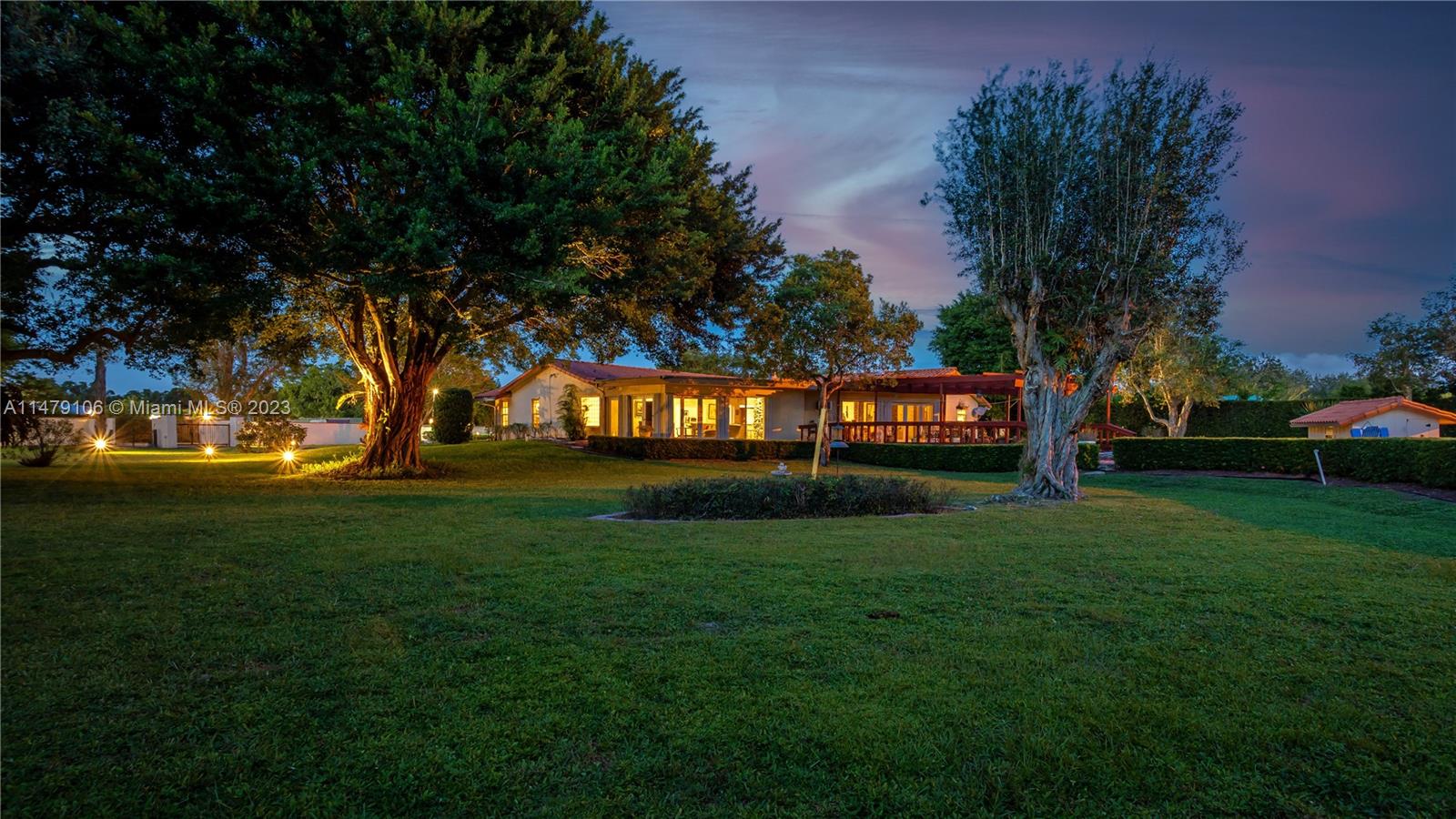 EVERGLADES SUGAR & LAND C - Residential