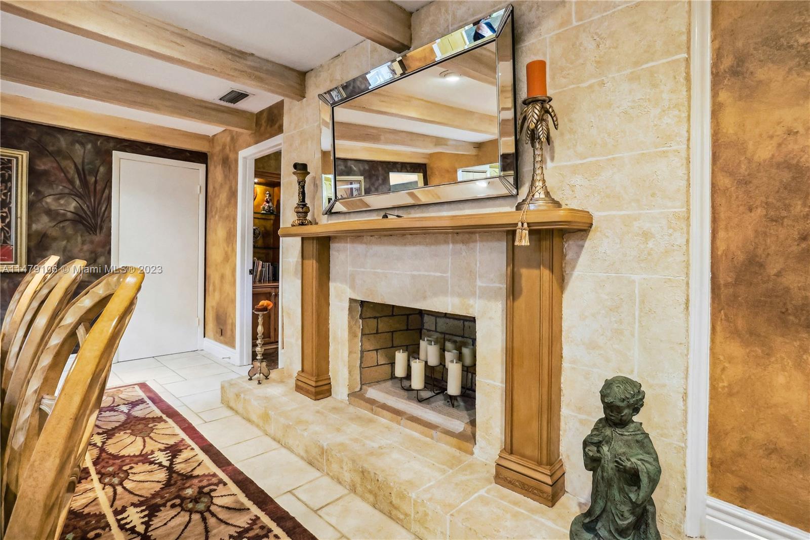 EVERGLADES SUGAR & LAND C - Residential