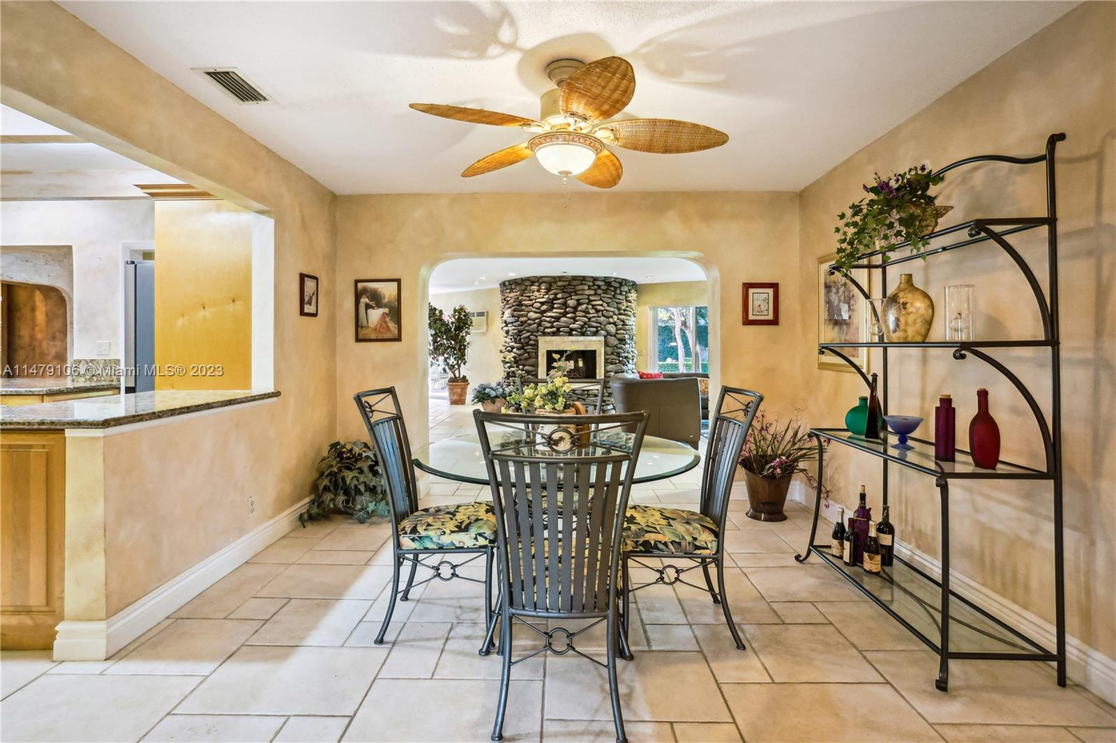 EVERGLADES SUGAR & LAND C - Residential