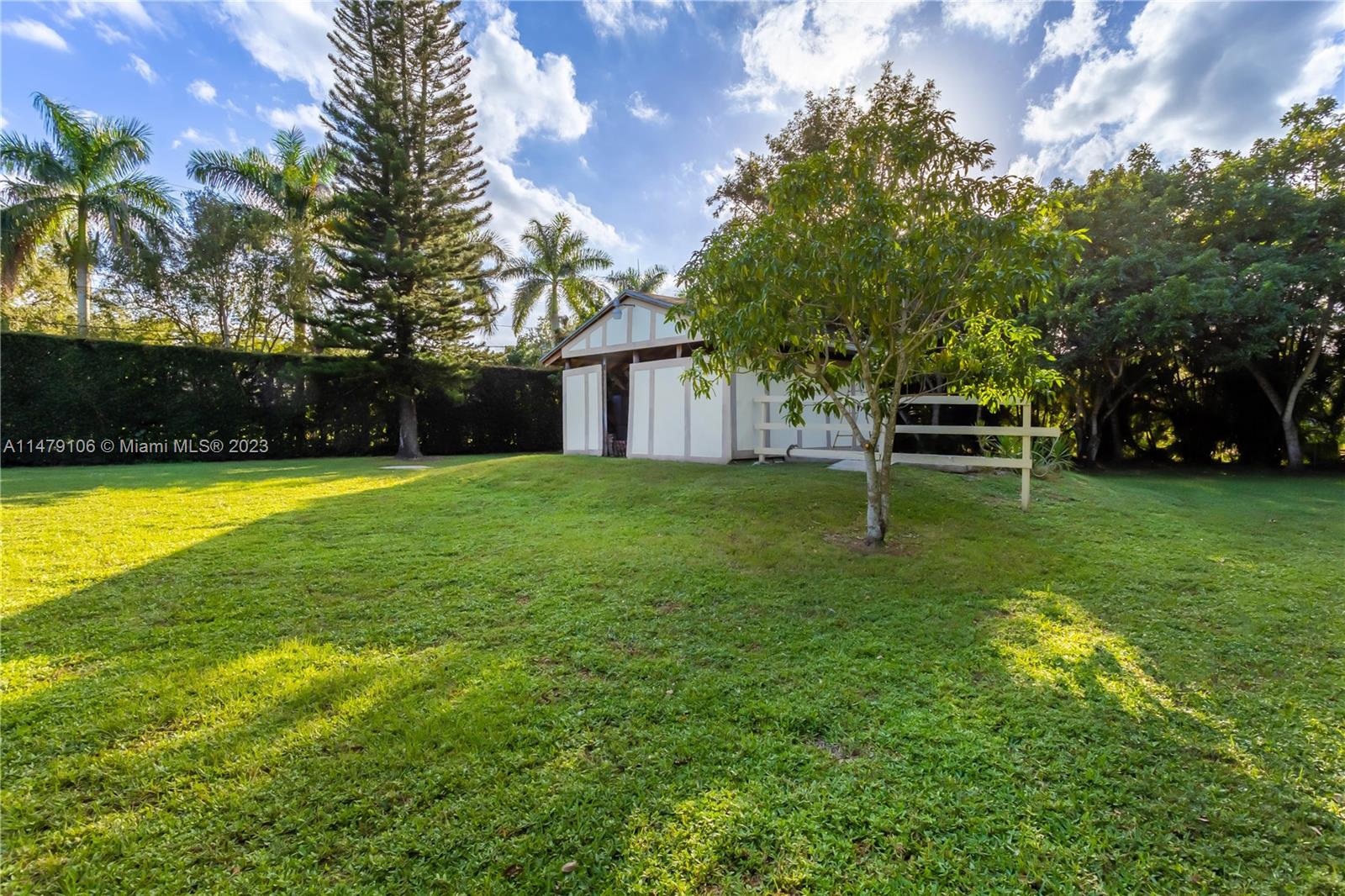 EVERGLADES SUGAR & LAND C - Residential