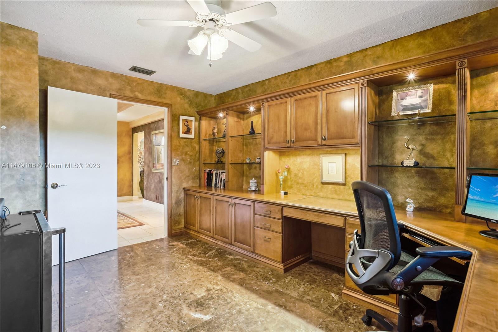 EVERGLADES SUGAR & LAND C - Residential