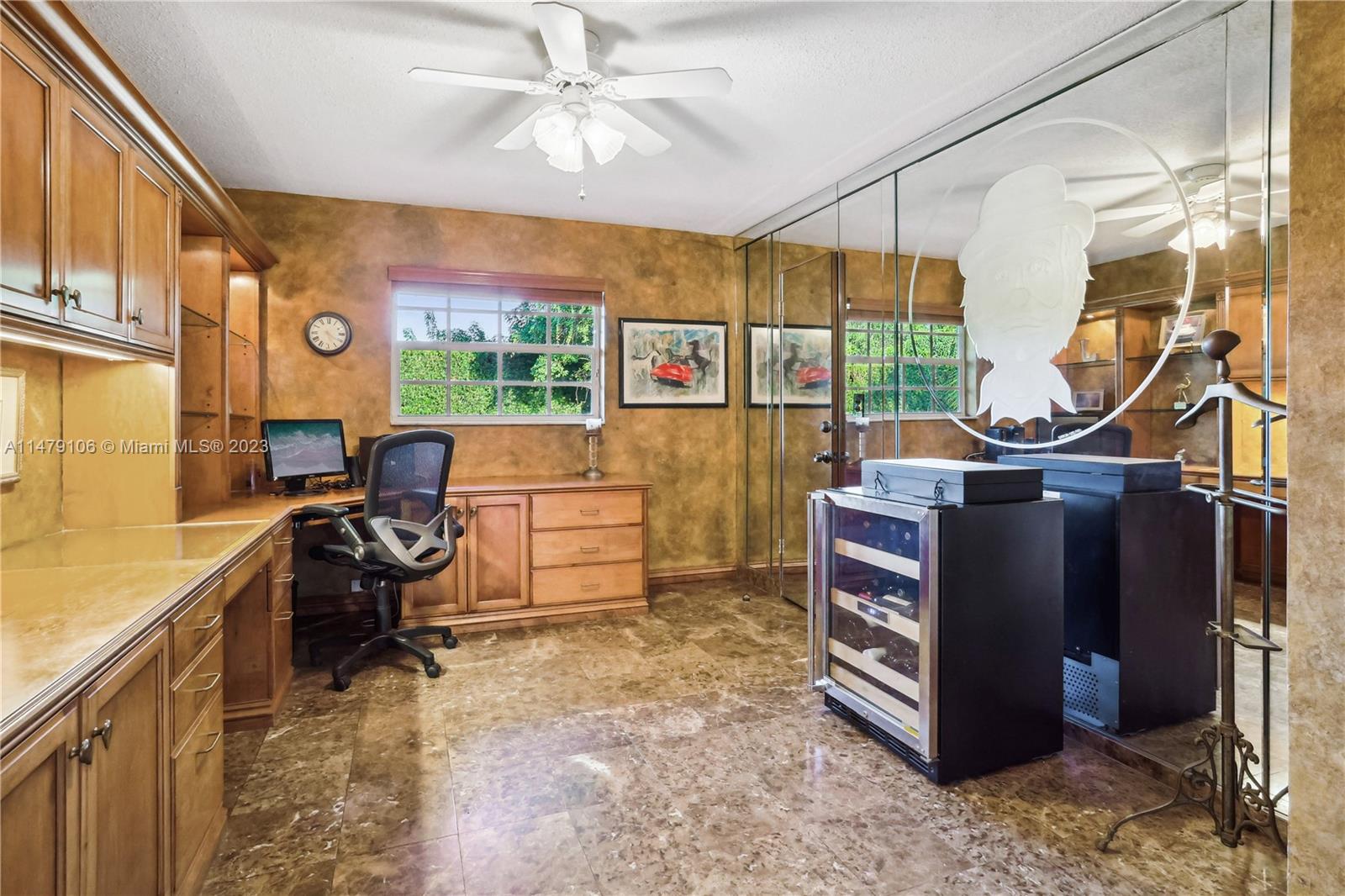 EVERGLADES SUGAR & LAND C - Residential