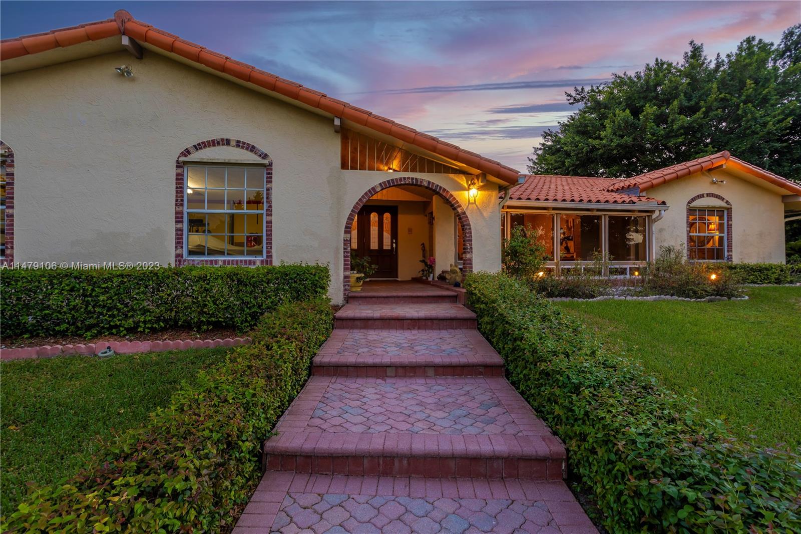 EVERGLADES SUGAR & LAND C - Residential