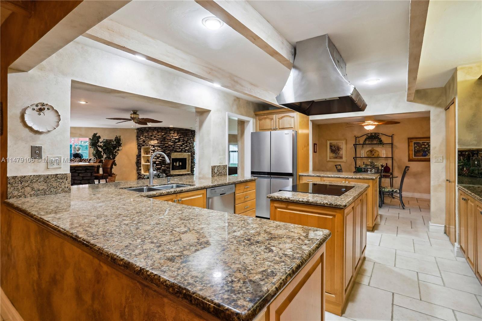 EVERGLADES SUGAR & LAND C - Residential