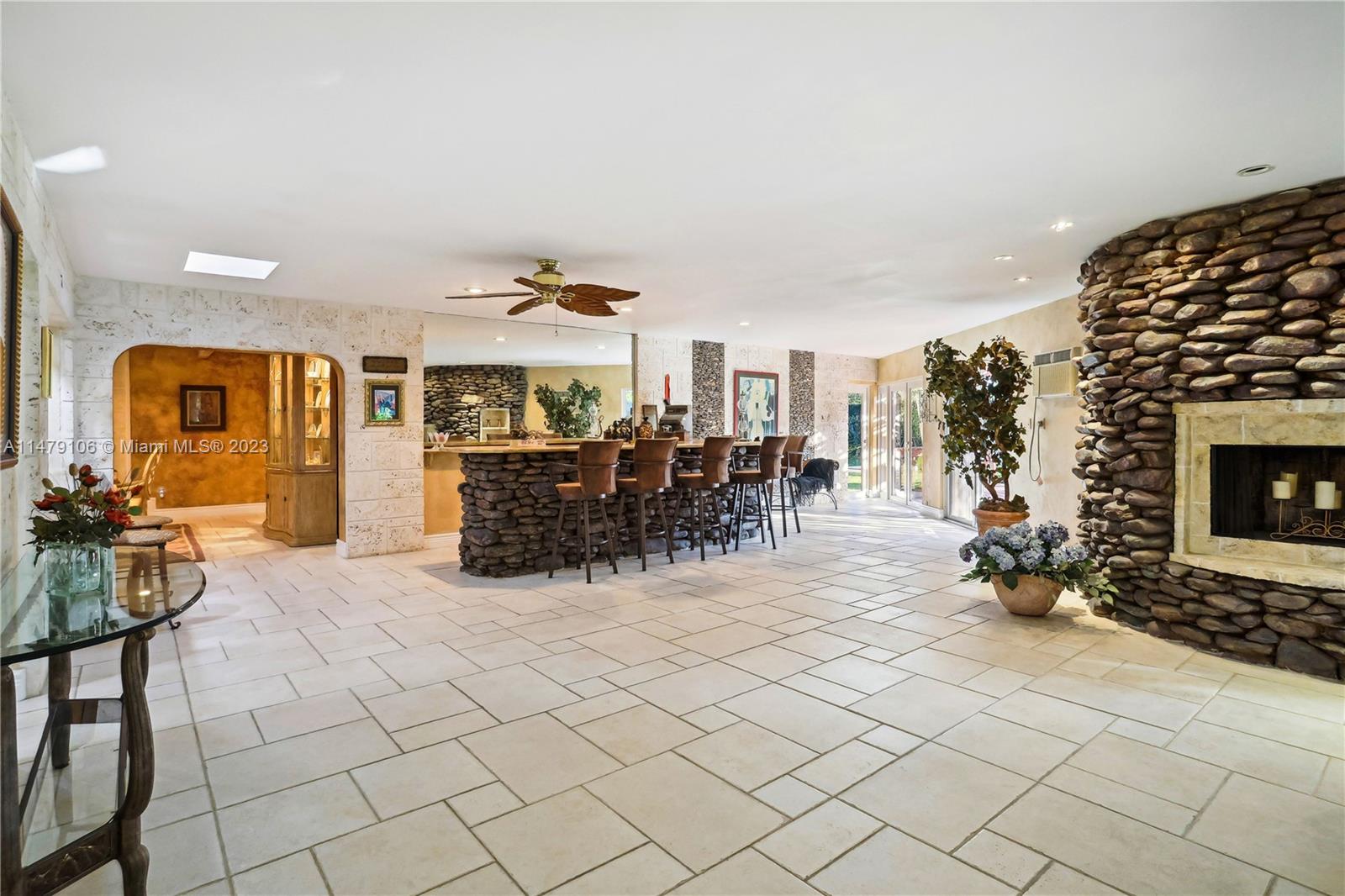 EVERGLADES SUGAR & LAND C - Residential