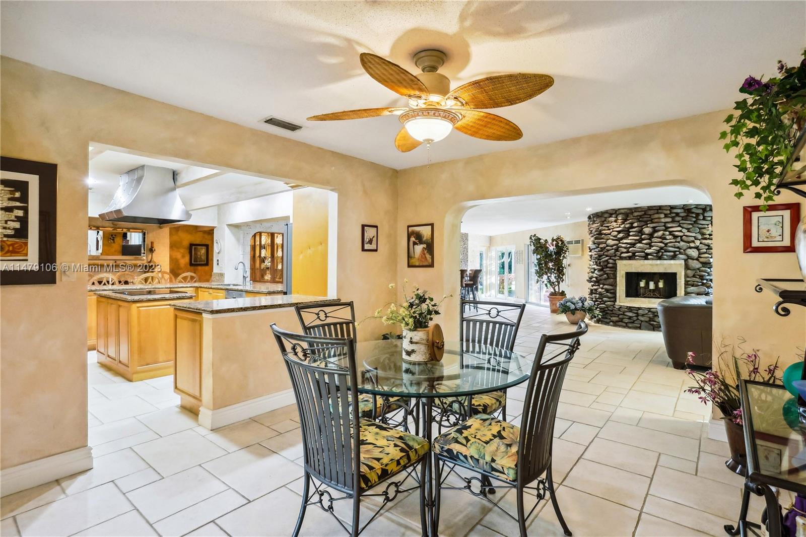 EVERGLADES SUGAR & LAND C - Residential