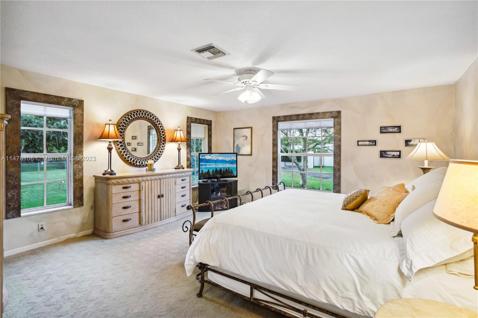 EVERGLADES SUGAR & LAND C - Residential