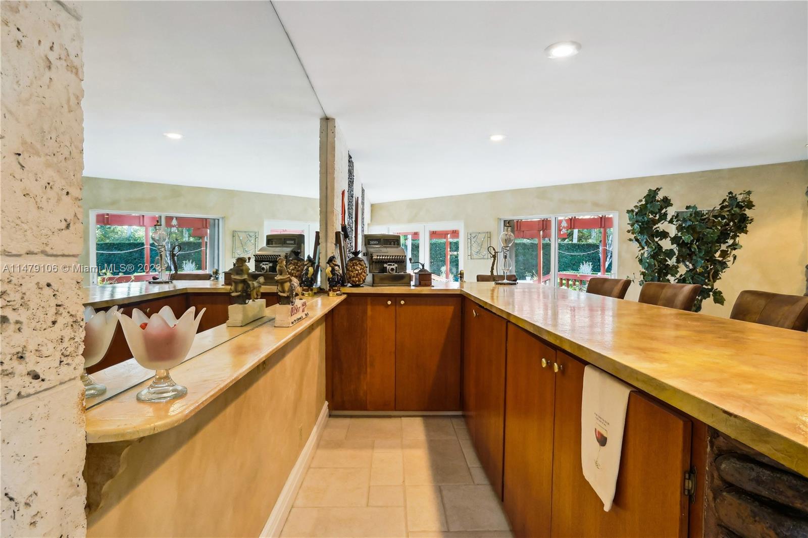 EVERGLADES SUGAR & LAND C - Residential