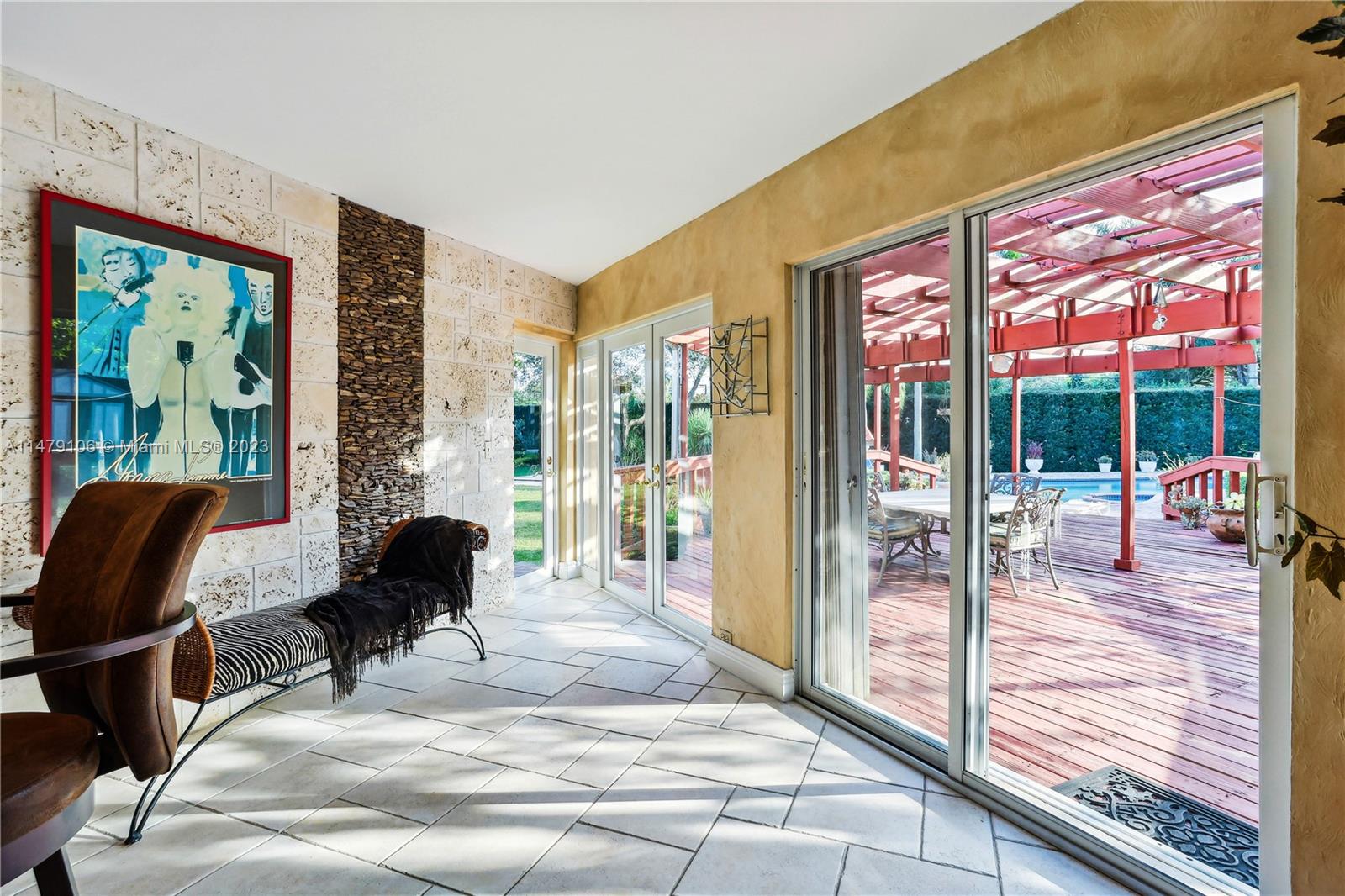 EVERGLADES SUGAR & LAND C - Residential