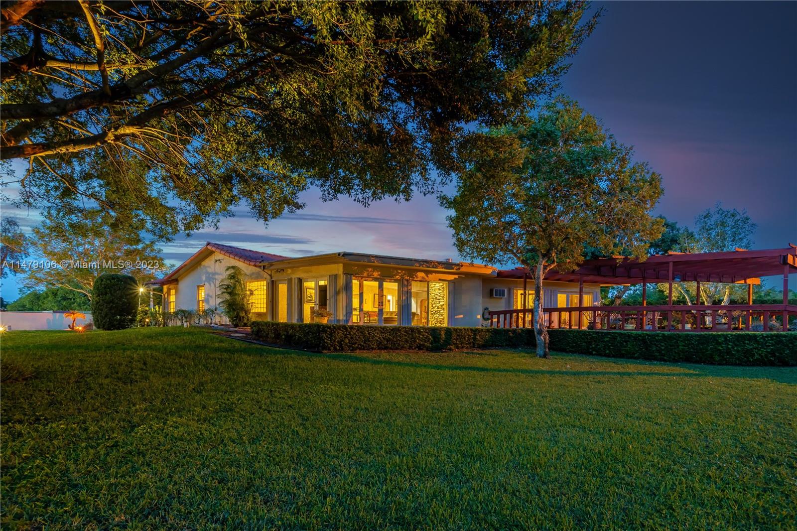 EVERGLADES SUGAR & LAND C - Residential