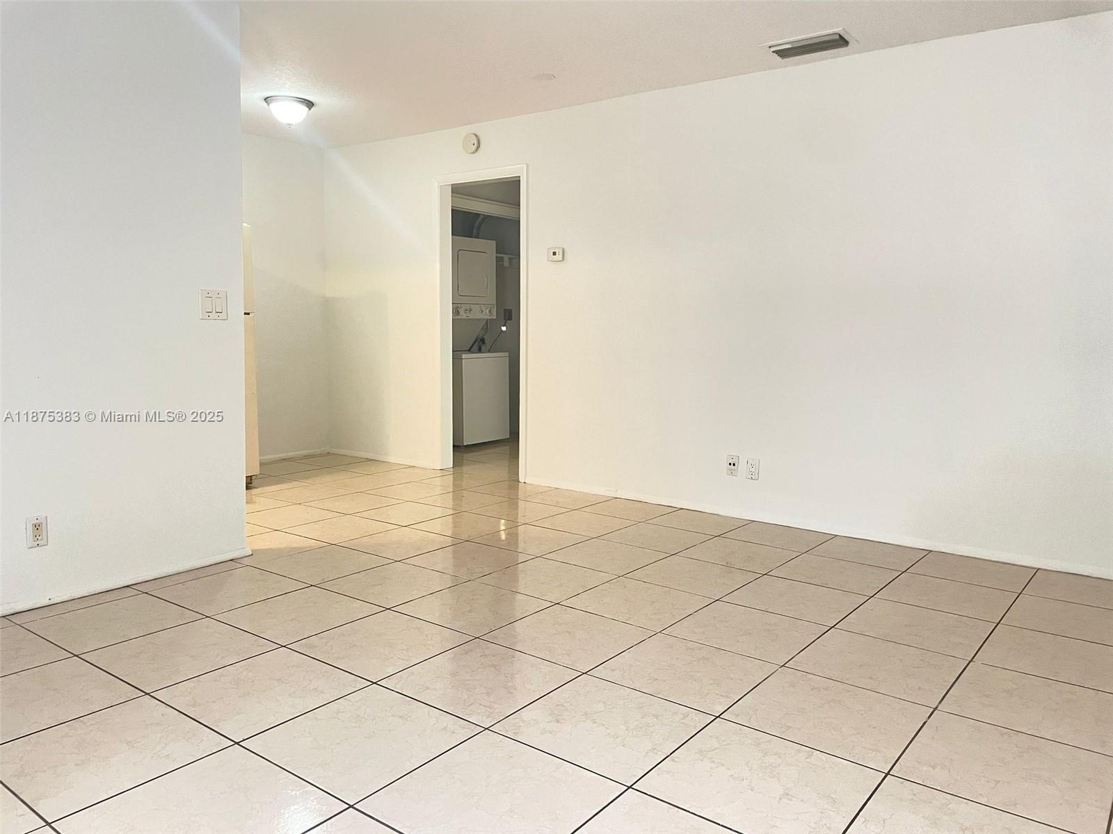 KENTWOOD OF WEDGEWOOD CON - Residential Lease