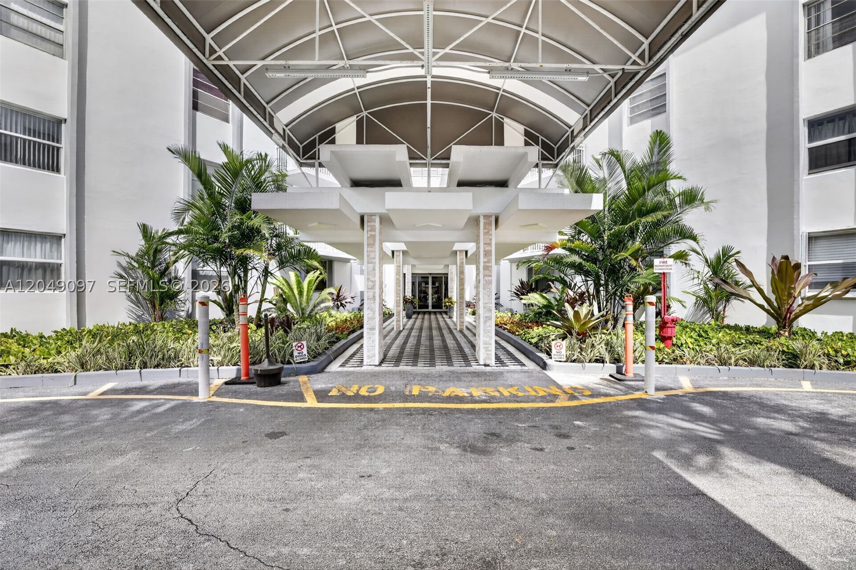 1913 S Ocean Dr 225