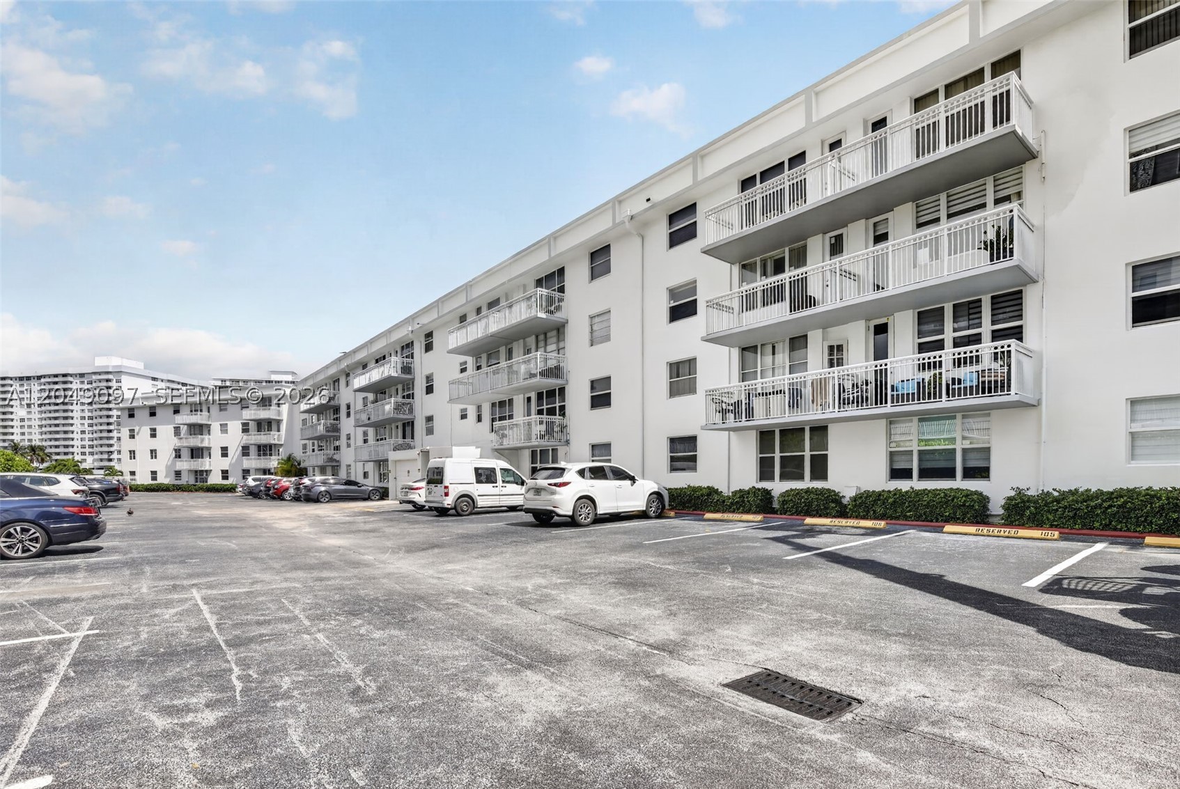 1913 S Ocean Dr 225
