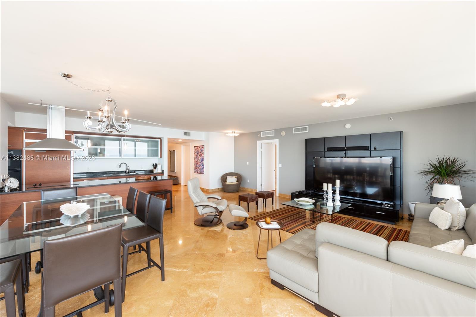 BEACH CLUB CONDO 1 - Residential