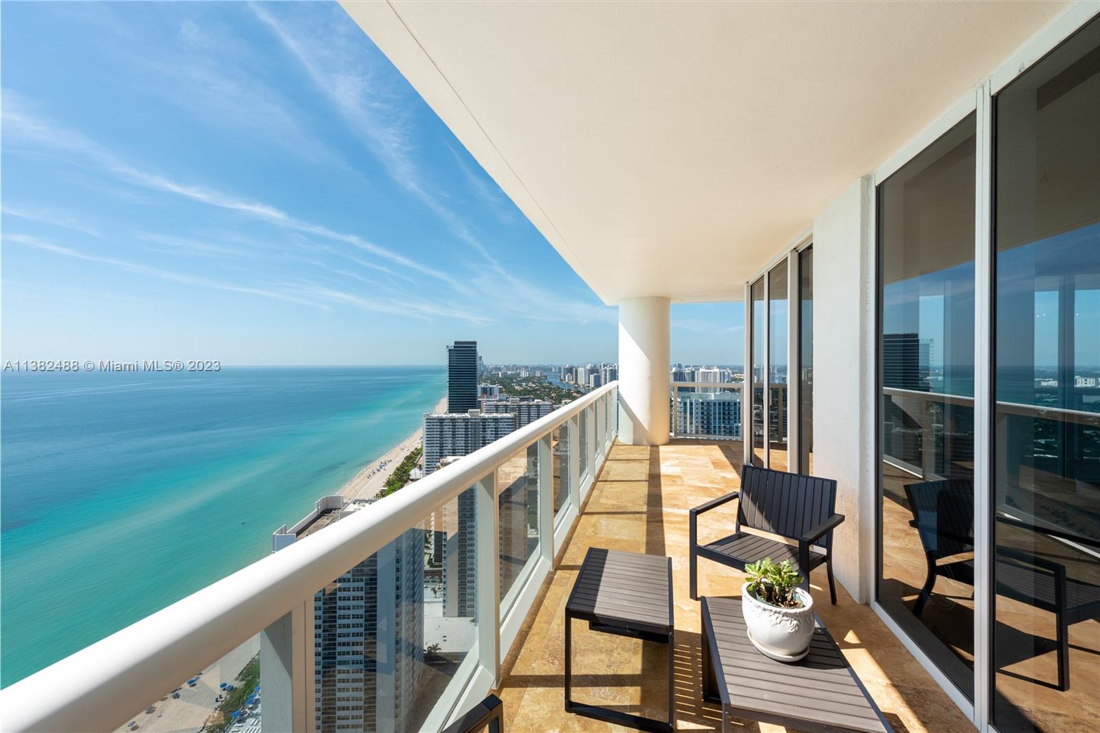 BEACH CLUB CONDO 1 - Residential