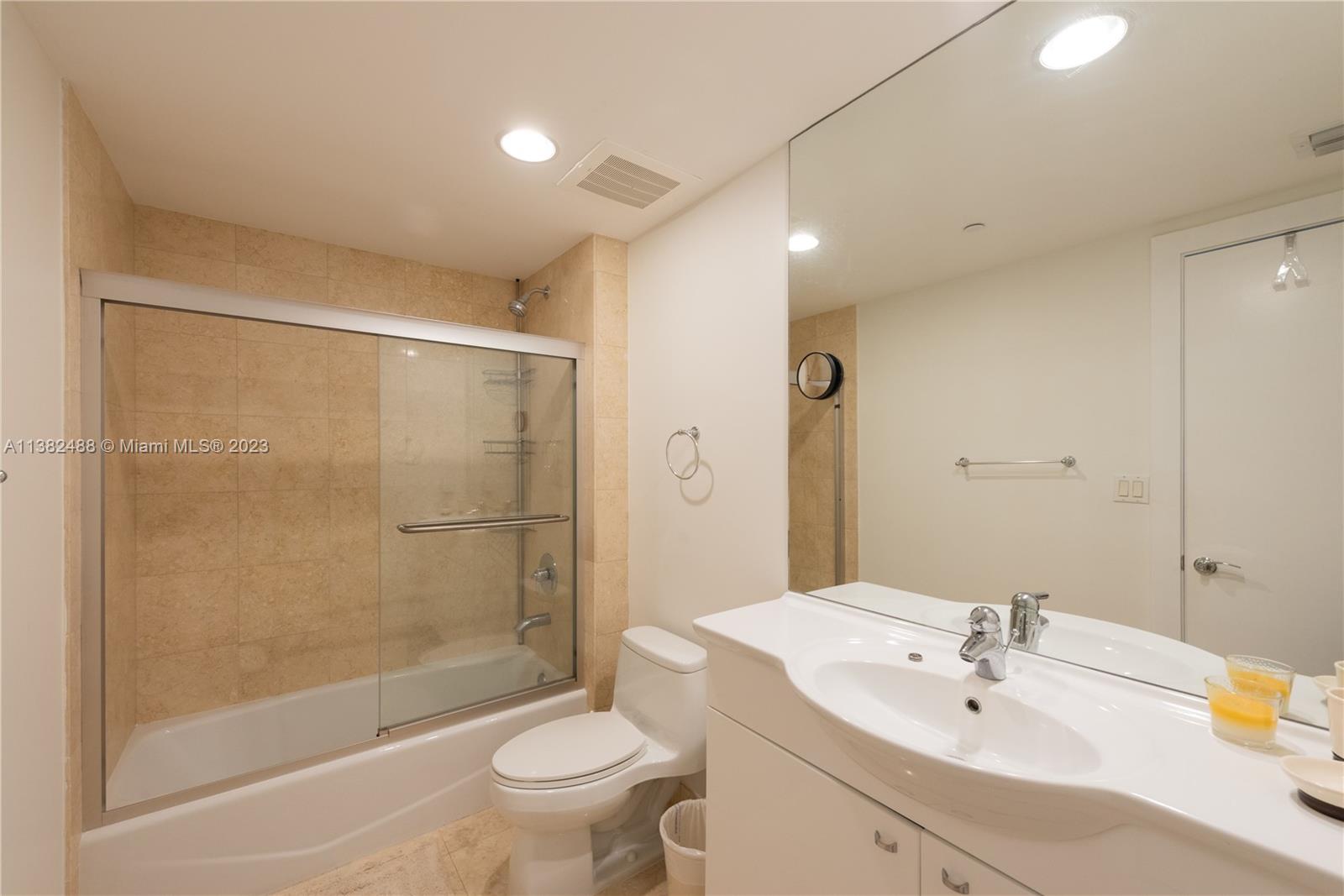 BEACH CLUB CONDO 1 - Residential