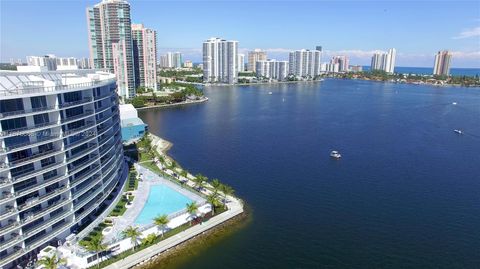 A home in Aventura