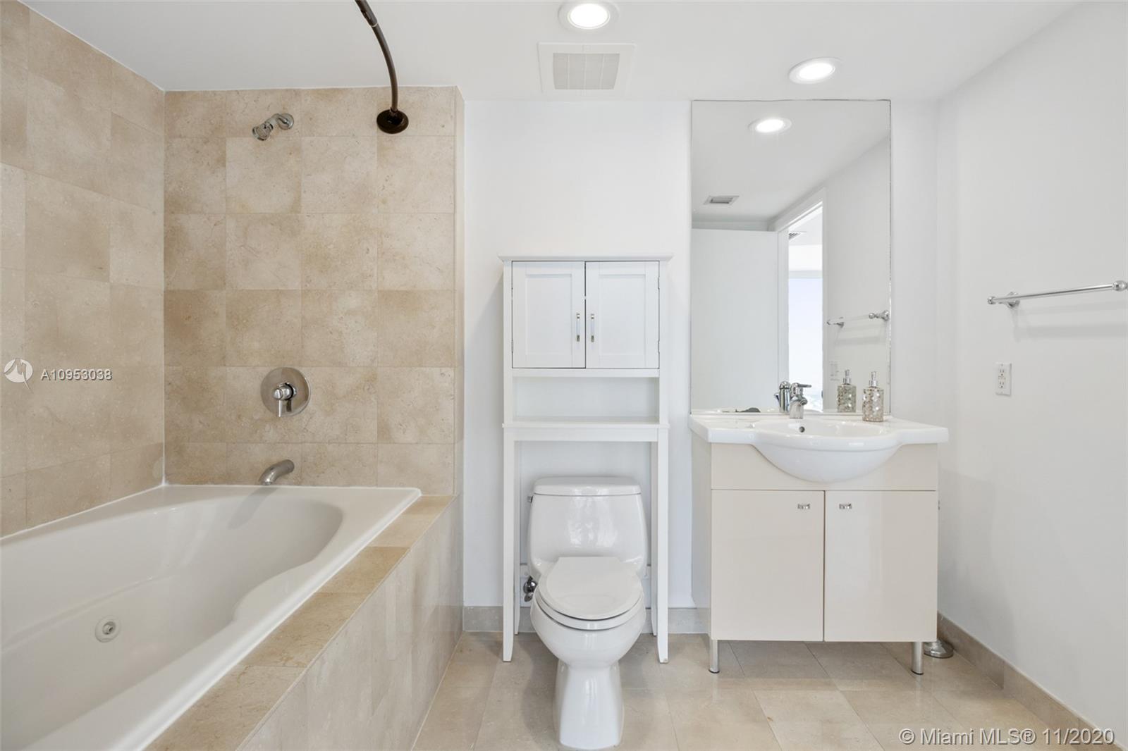 BEACH CLUB TWO - Residential