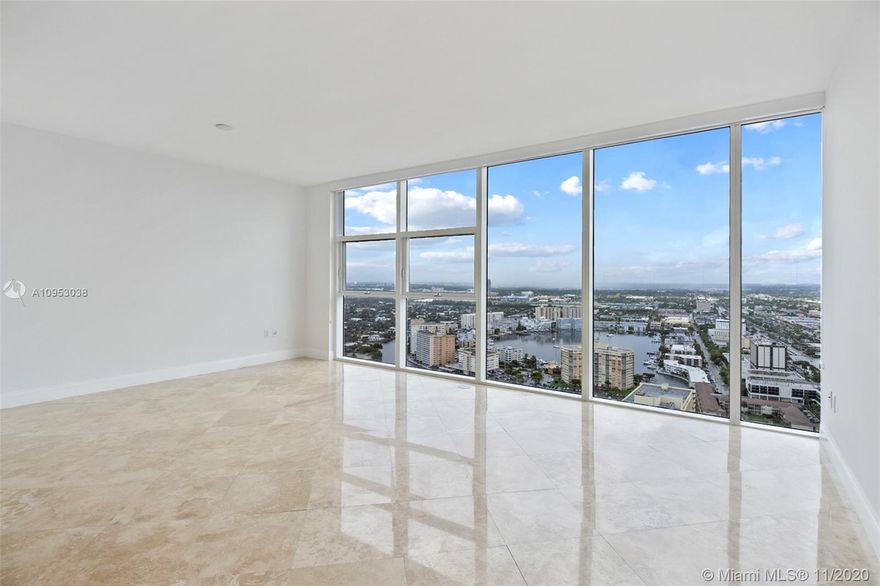 Great opportunity! Beautiful  1/1 model F unit  with gorgeous city and intracoastal views from this 39th Floor unit . Marble floors throughout. Oceanfront condo with amazing intracoastal views on the 39th floor. Enjoy 5 star resort amenities such as full time concierge, 24-hour valet and security, 5 heated pools 50.000sq ft. spa and fitness s center, poolside café bar. European style kitchen with granite counter tops