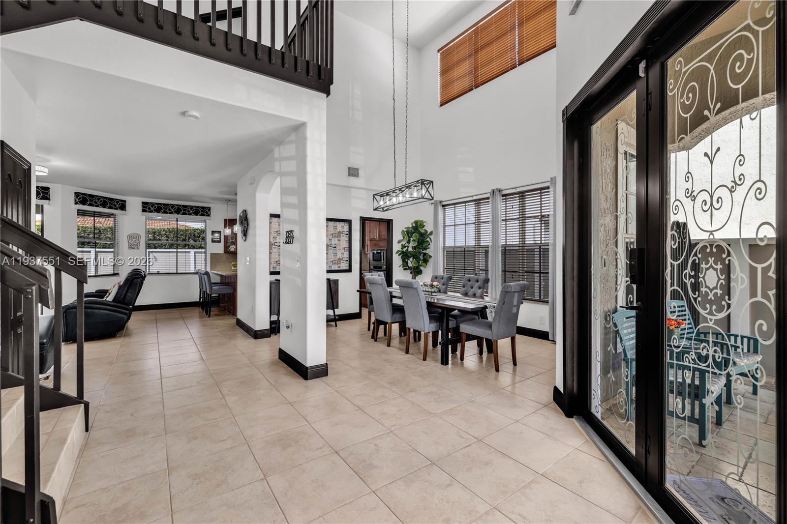 CAMINO REAL ESTATES - Residential